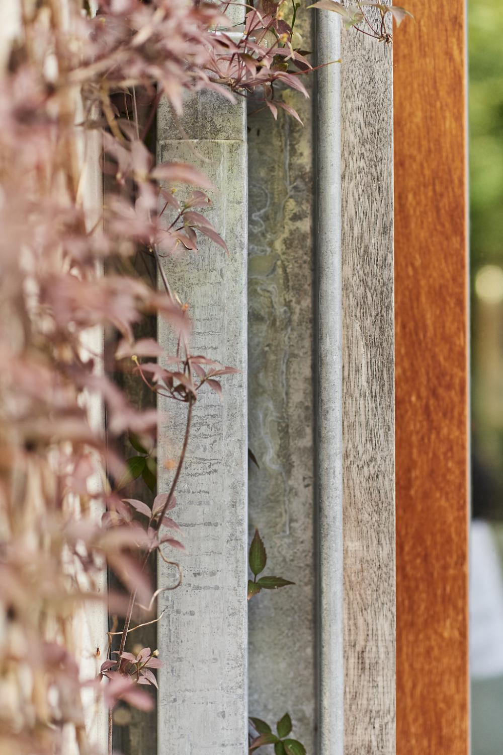 photographie d'un détail de menuiserie de la maison Anatole France 