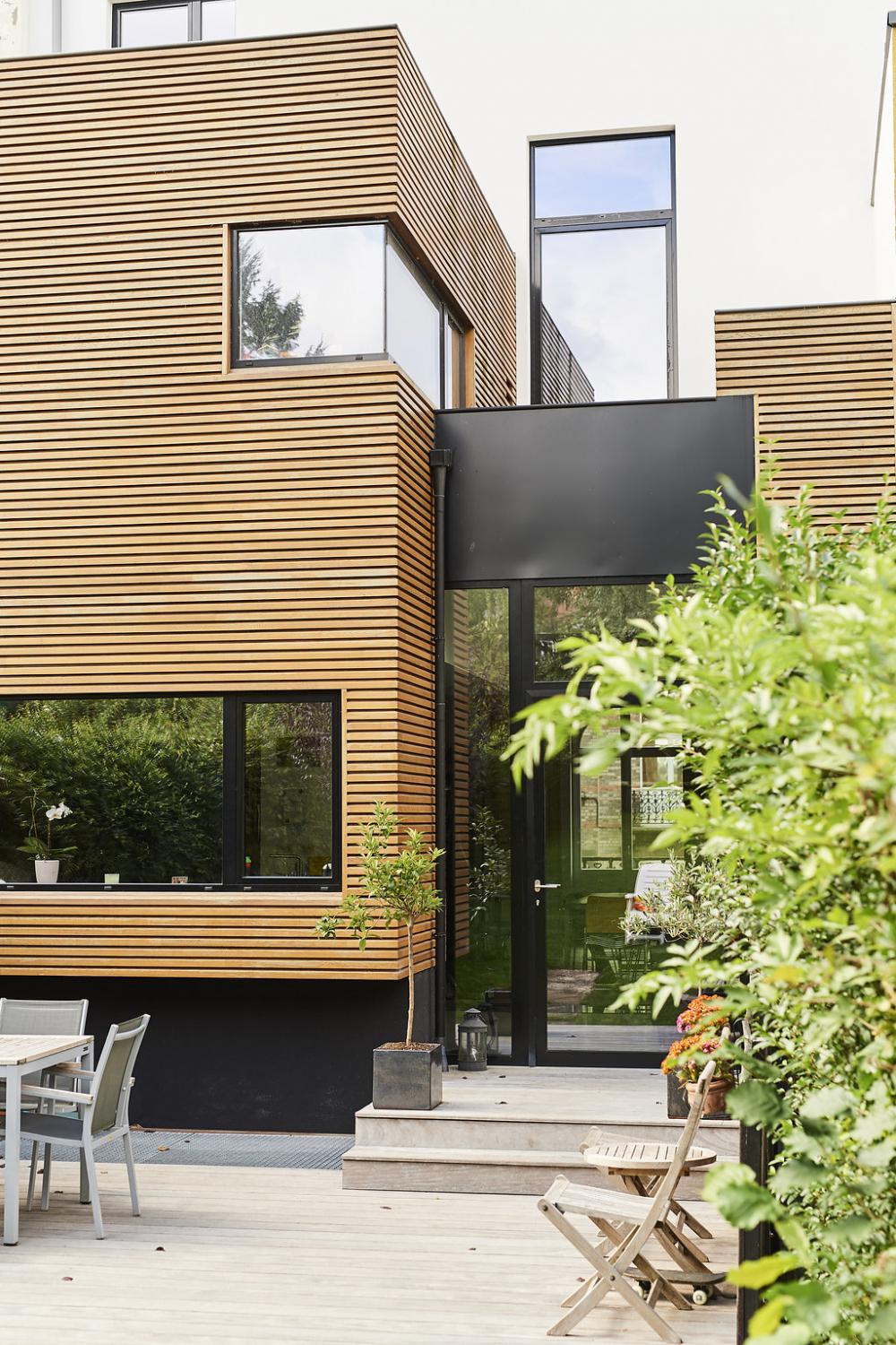 photographie de la façade jardin de la maison Van Becelaere 