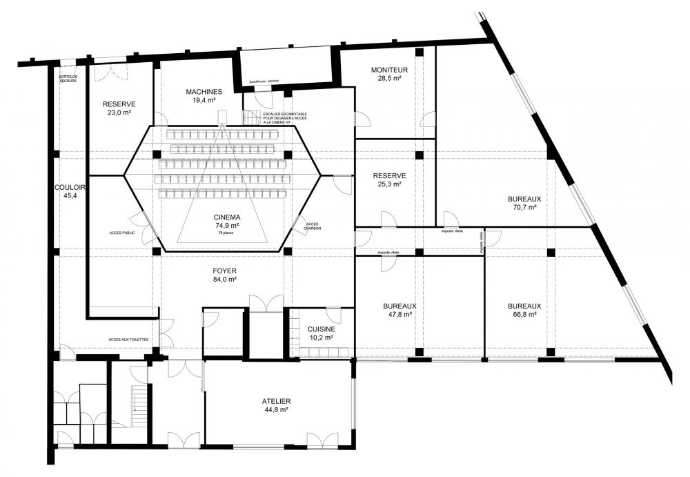 plan de l'aménagement du rez-de-chaussée avec la salle de cinéma